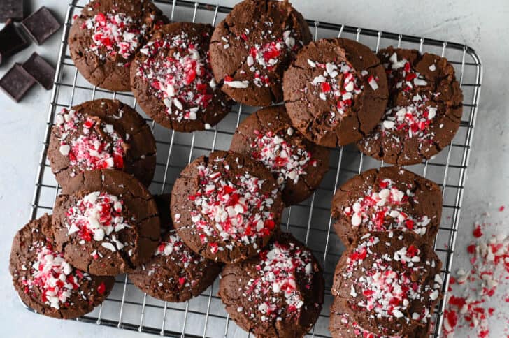 Peppermint Chocolate Cookies on a wire rack.